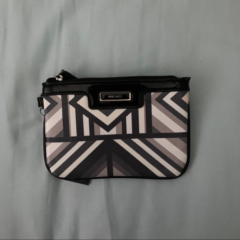 NINE WEST Wristlet